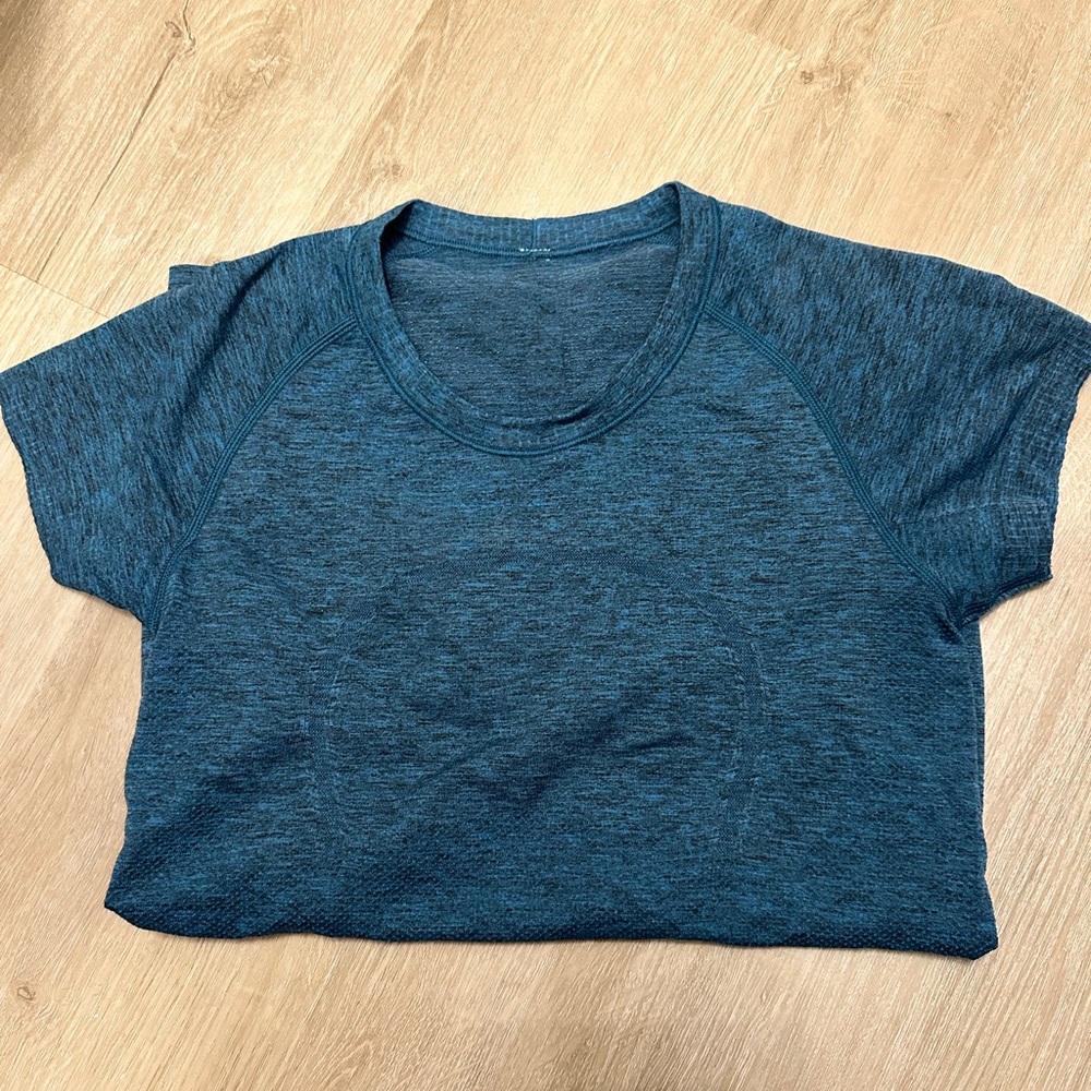 Lululemon switly tech short sleeve tee